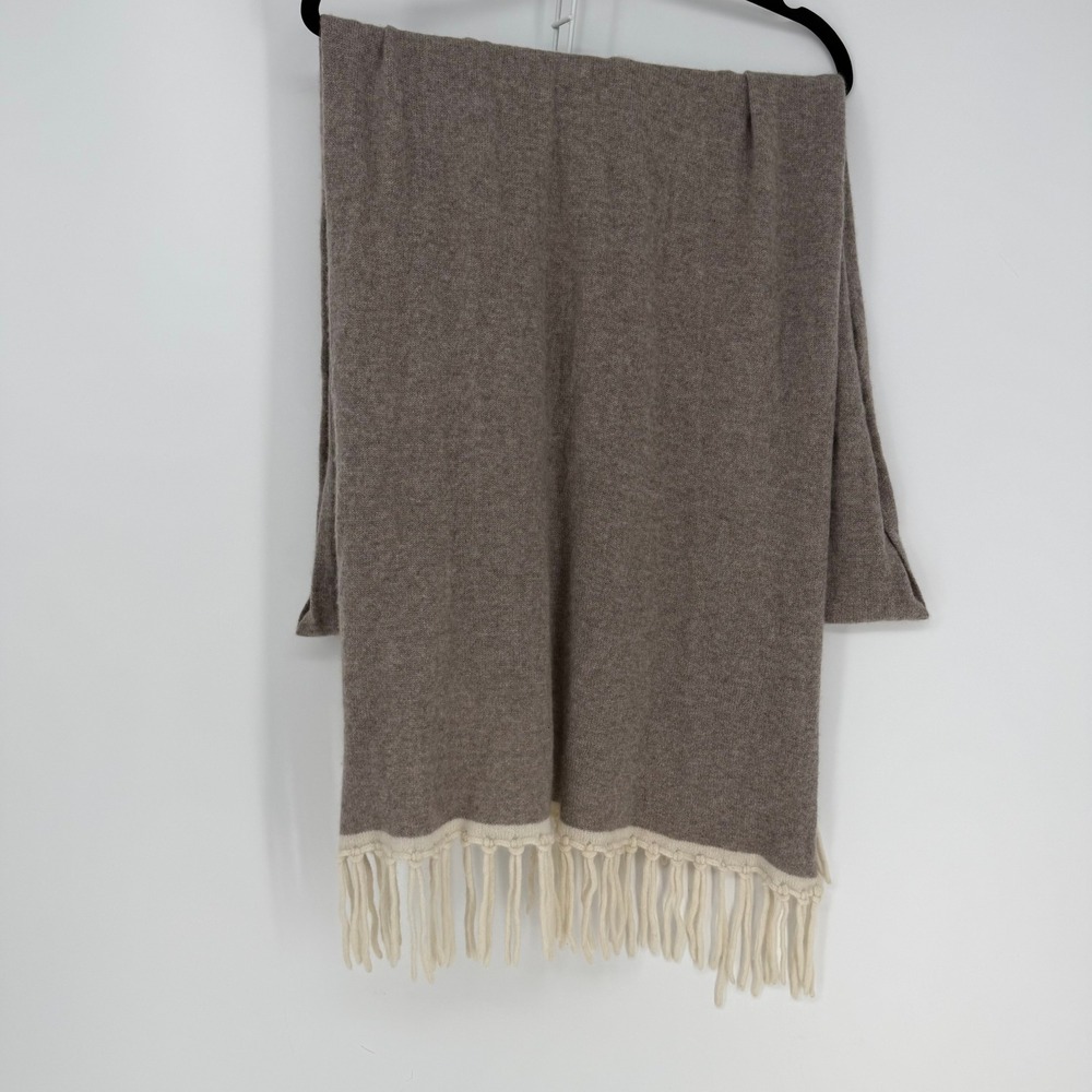 Christian Siriano Scarf Womens OS Taupe 100% Cashmere Tassel Wrap Luxury Scarf